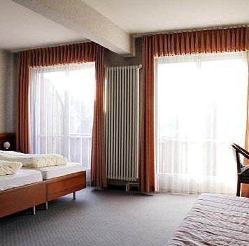 Hotel Zum Roten Loewen Hildisrieden Szoba fotó